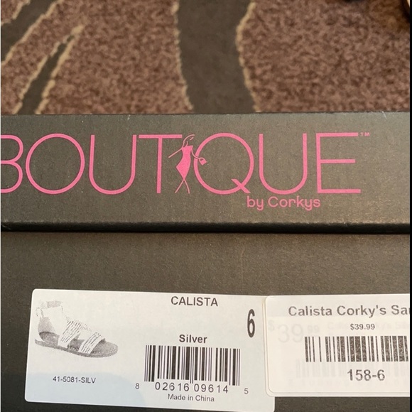 Sandals - Picture 3 of 6